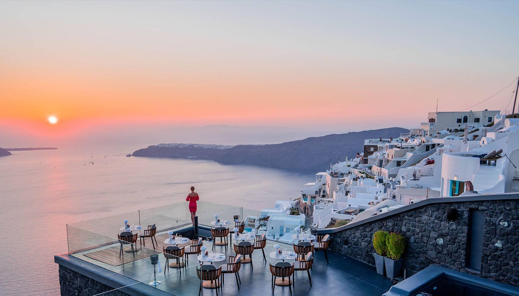 Traditional Santorini Cuisine: Iconic Greek Dishes Guide